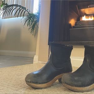 NO. 6 Shearling & Leather Clog Boots